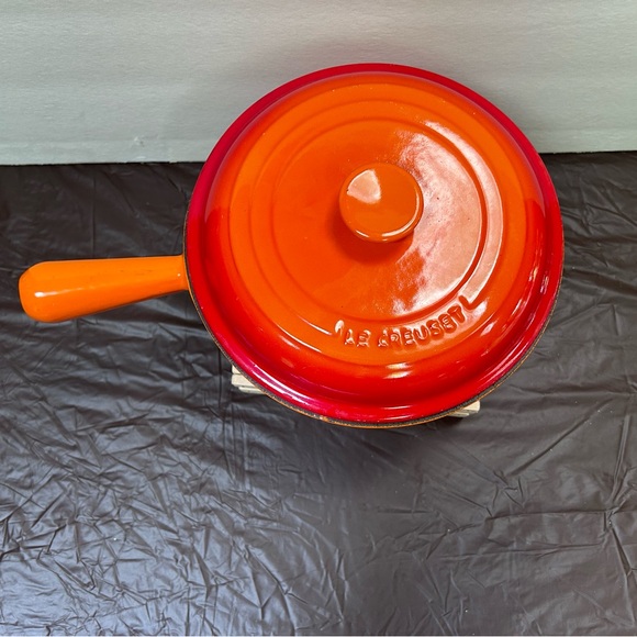 Le Creuset Savoye pot with lid - Picture 2 of 8